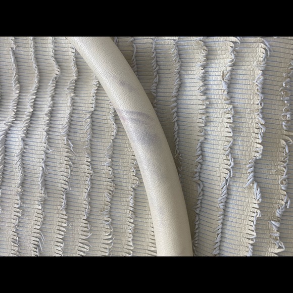 Burberry Prorsum feather leather handbag - Picture 6 of 11